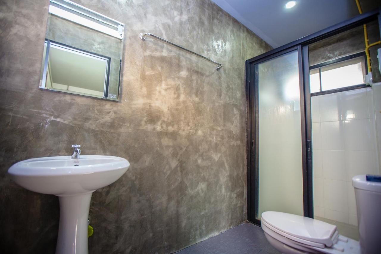 Br2 House Resort Phayao Esterno foto