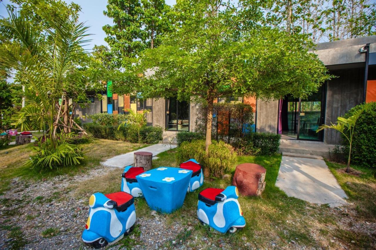 Br2 House Resort Phayao Esterno foto